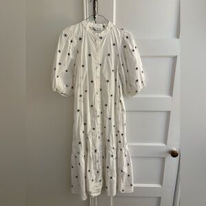 Zara white embroidered flower dress!